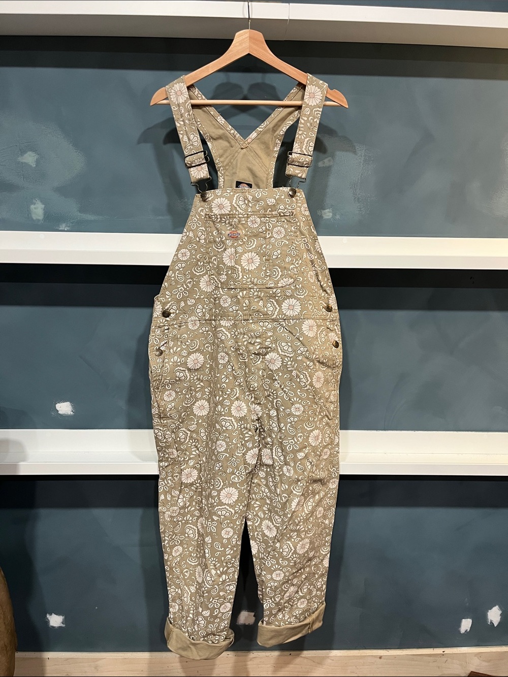 Dickies Floral Print Women's Overalls - Beige & White